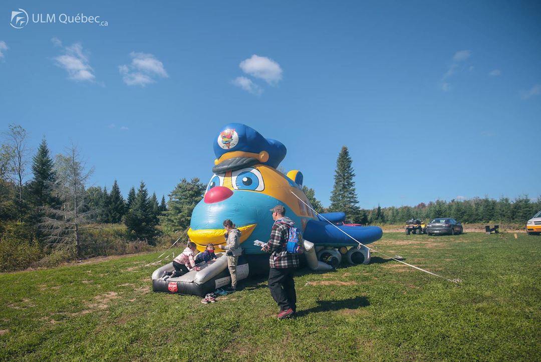 Jeux gonflables du Festival ULM Québec